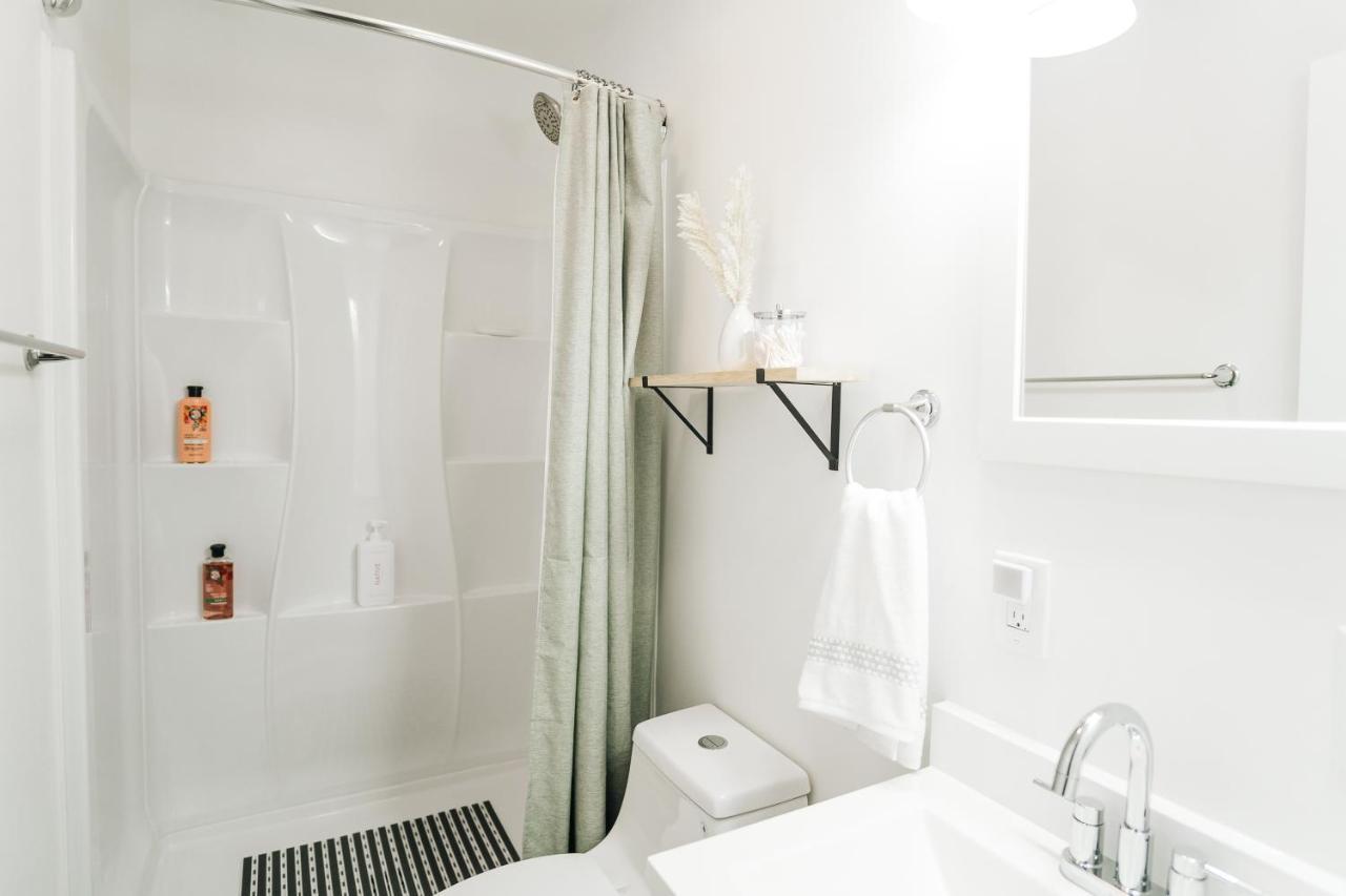 Tranquil Luxury: Modern Comfort! Lynchburg Exterior foto