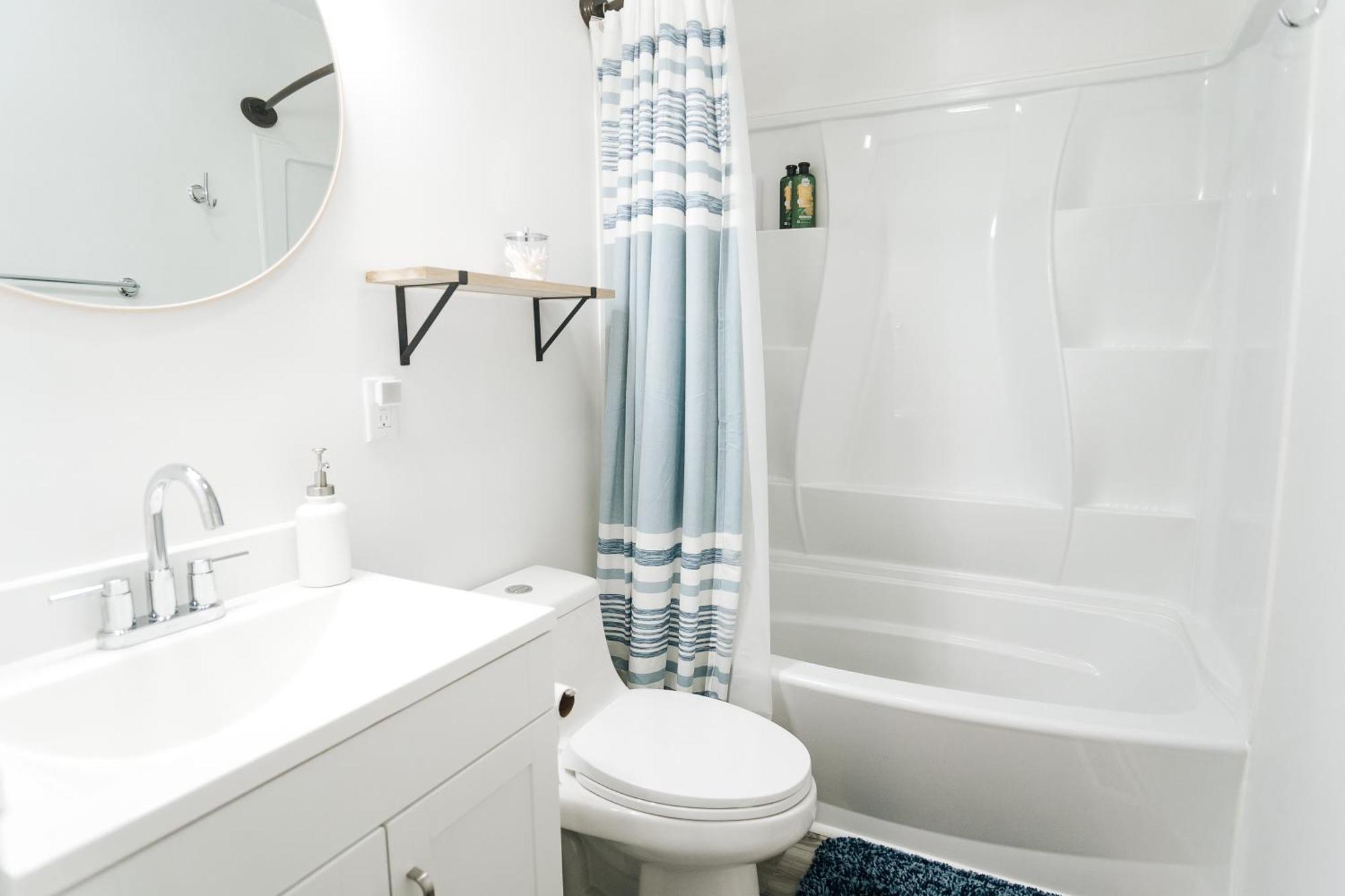 Tranquil Luxury: Modern Comfort! Lynchburg Exterior foto
